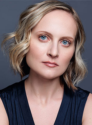 Leandra Ryan is a bicoastal actor, comedian, and dancer.